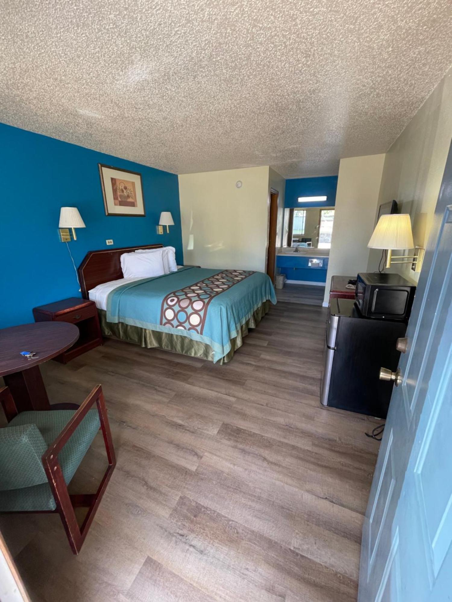 Executive Inn Маунтин Хоум Екстериор снимка