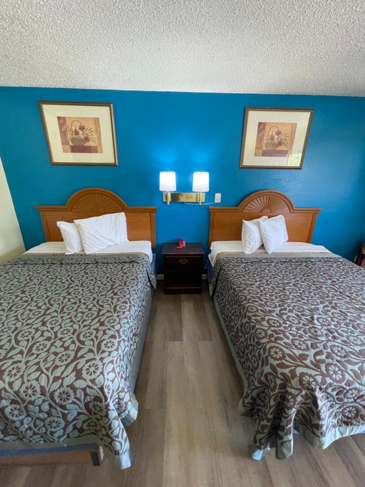 Executive Inn Маунтин Хоум Екстериор снимка