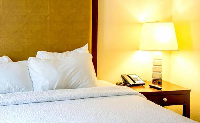 Executive Inn Маунтин Хоум Екстериор снимка